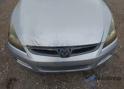 2004 Honda Accord 3.0 Ex из США, поврежденный, VIN 1HGCM665X4A034472